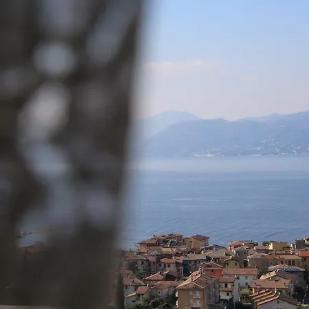 A Casa Di Emy, Di Garda Apartament Torri Del Benaco